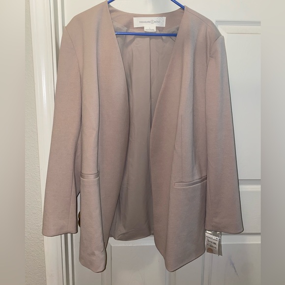 Treasure & Bond Collarless Blazer - Picture 2 of 6